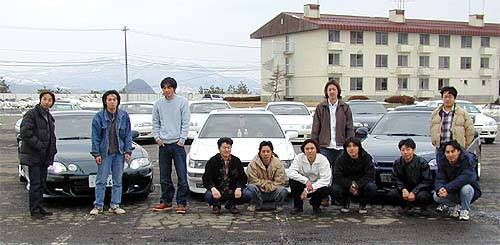 th04-13.jpg (40938 バイト)