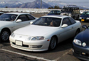 th04-fumiki-soarer.jpg (28724 バイト)